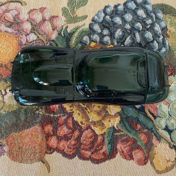 Vintage 1970s AVON Glass Jaguar XK-E Collectable Decanter with After Shave - Picture 4 of 10